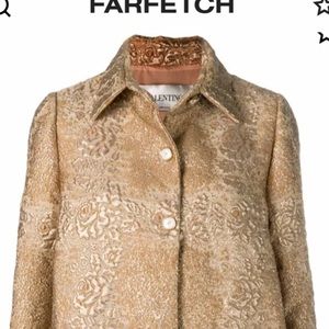 Nice gold and roses jacket